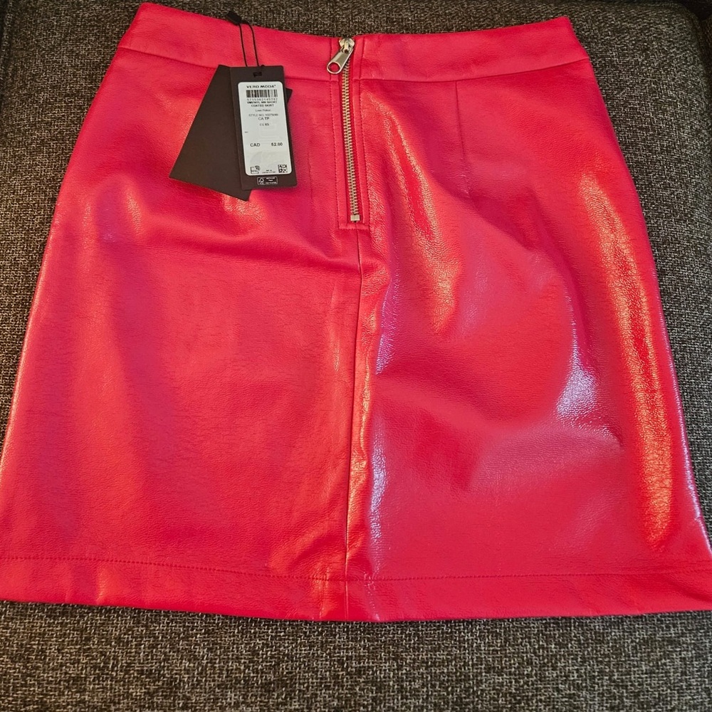 Vero Moda Pink Vinyl Shiny Red Mini Skirt
